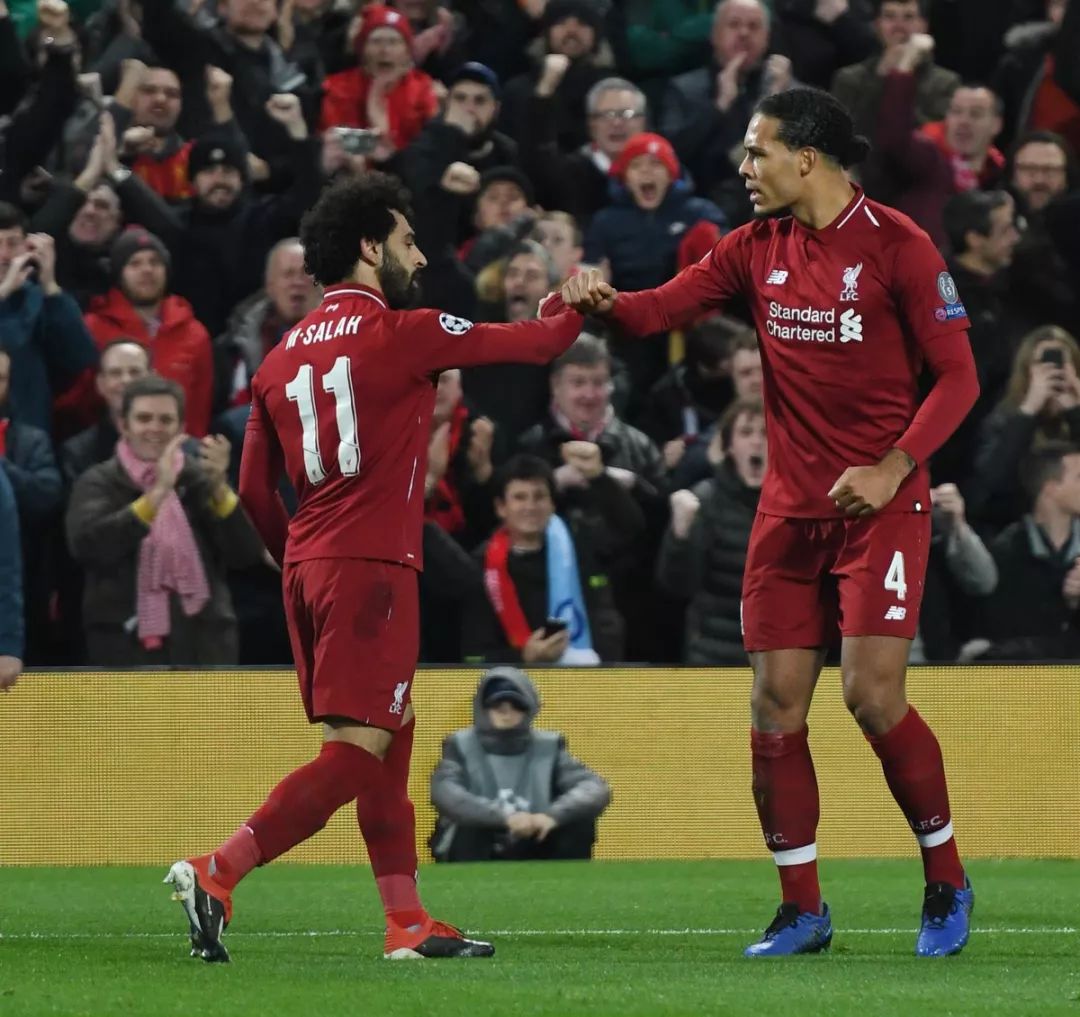 爱游戏APP-里程碑夜！埃因霍温扳平良机，意甲转会期刷纪录，质疑声仍在，更衣室氛围转暖的简单介绍